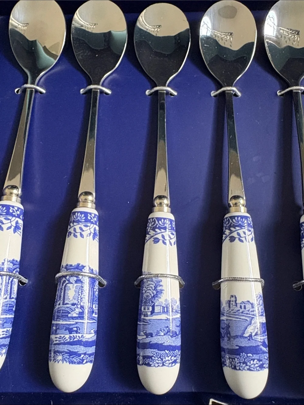 Spode Blue Italian Blue & White Porcelain Handle Teaspoon Set